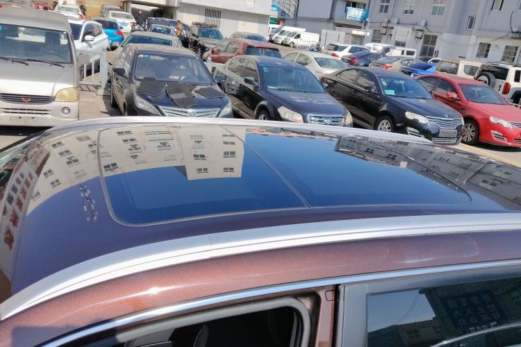 Used Geely Auto Emgrand X7 Sport 2018 1.8TD Automatic Two-Wheel Drive Smart Connect 4G Internet Edition