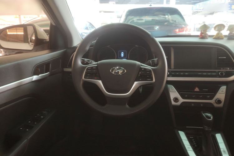 Used Hyundai Elantra (6th Generation / Lingdong) 2016 1.6L Automatic ZhiXuan – Elite Version