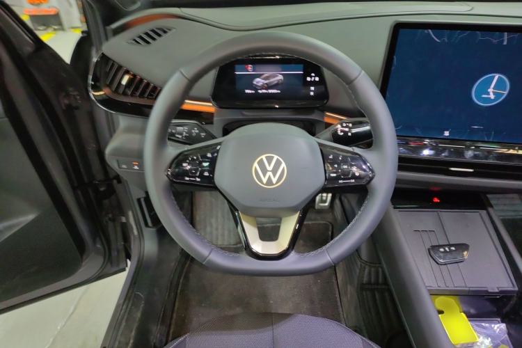 Used Volkswagen ID.UNYX 2025 Pure Model
