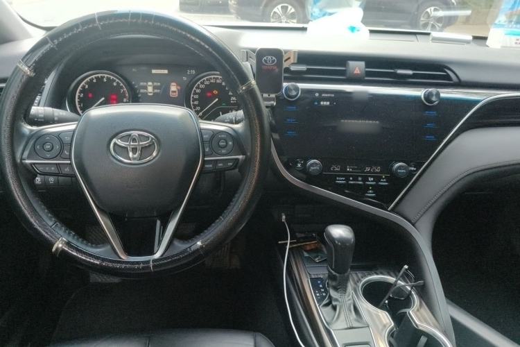 Used Toyota Camry 2019 2.0G Luxury Edition China VI Standard