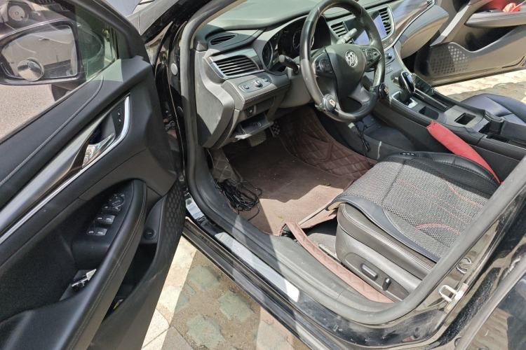 Used Buick LaCrosse 2016 Revised Version 28T Elite Edition Driver Seat