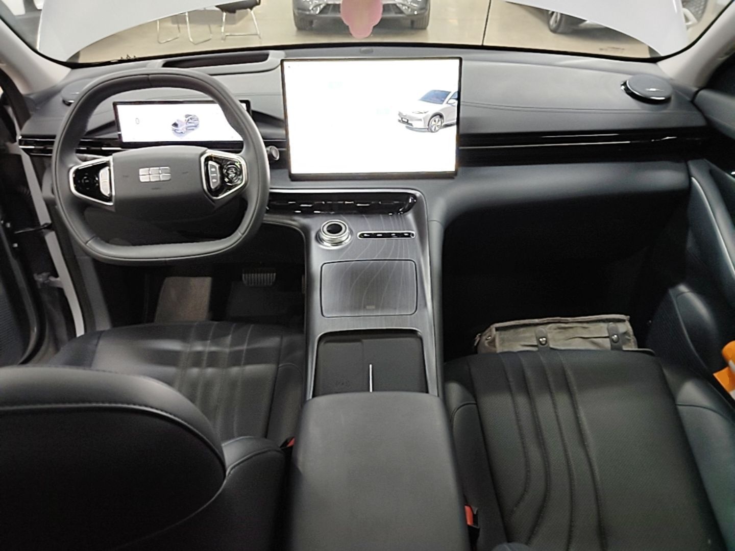 Geely Galaxy E5 2024 530 km Exploration+ Version — снимка 14