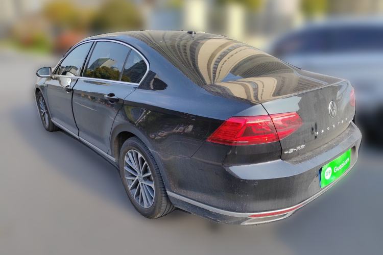 Used Volkswagen Magotan 2020 330TSI DSG Luxury Edition Rear Left 45 Deg