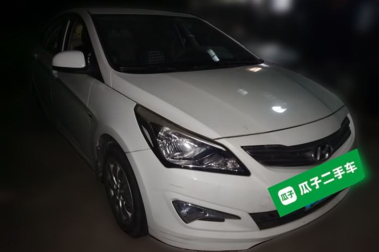 Used Hyundai Verna (older generation) 2014 1.4L Manual Smart GLS Trim