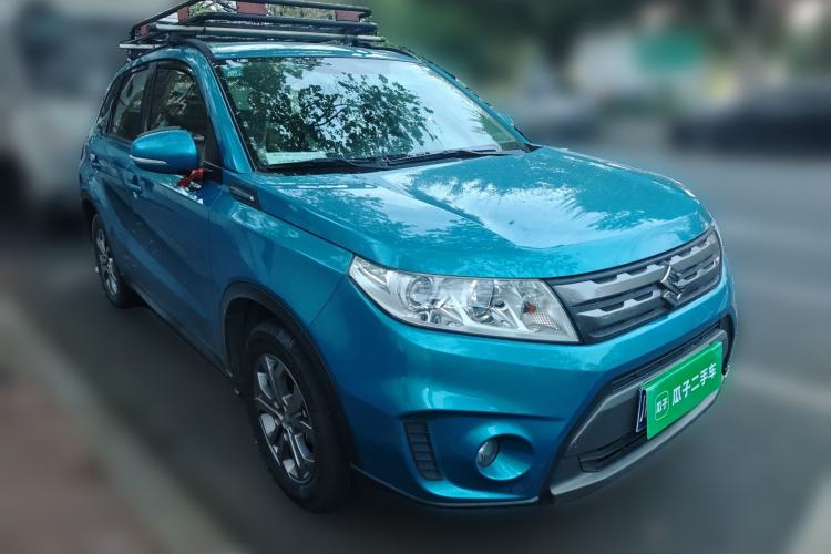 Used Suzuki Vitara 2016 1.6L Manual Two-Wheel Drive Entry-Level Trim Front Right 45 Deg