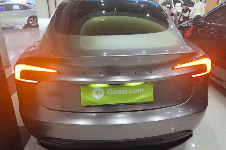 Used Tesla Model 3 2023 Rear-Wheel-Drive Version