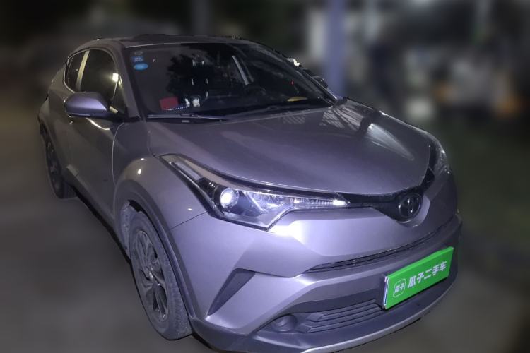 Used Toyota IZOA 2020 2.0L Enjoy Edition Front Right 45 Deg