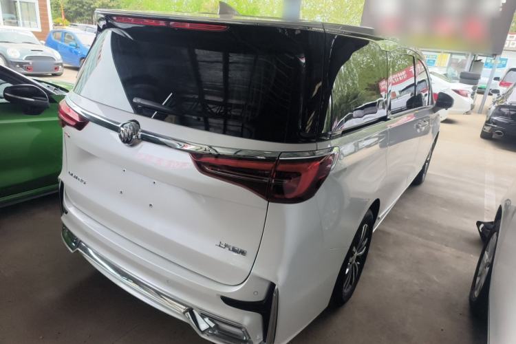 Used Buick GL8 2022 ES Landtrek 653T Comfort Edition Rear Right 45 Deg