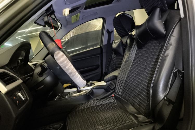 Used BMW 3 Series 2014 320Li Fashion Model
