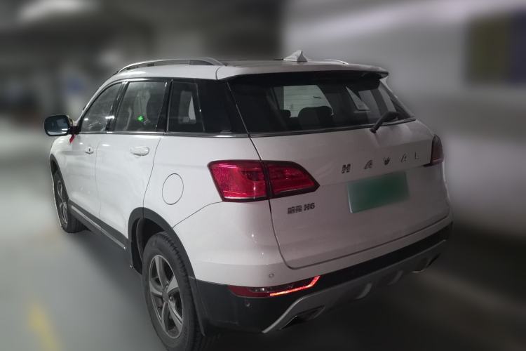 Used Haval H6 2016 Upgraded Model 1.5T Automatic Two-Wheel Drive Prestige Version
