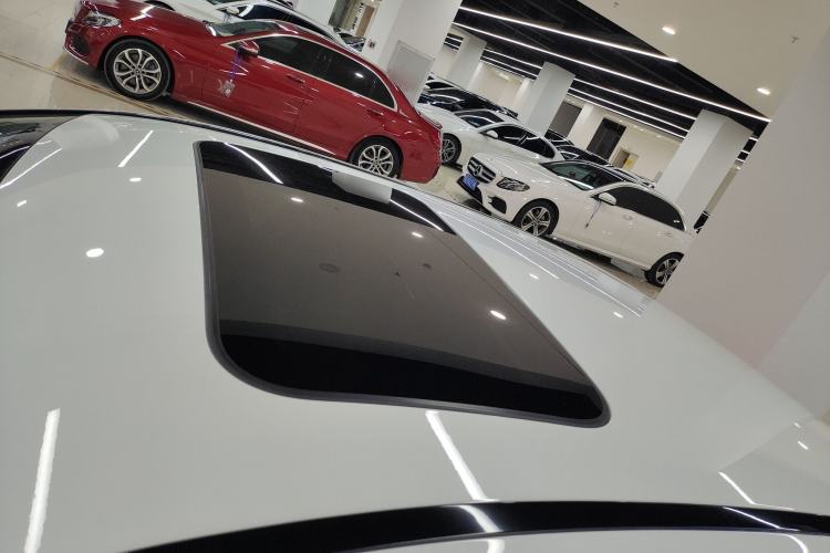 Used Mercedes-Benz E-Class 2019 E 200 L Sport 4MATIC
