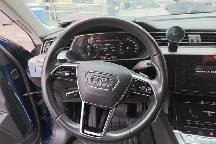 Used Audi e-tron 2019 55 quattro Fashion Edition