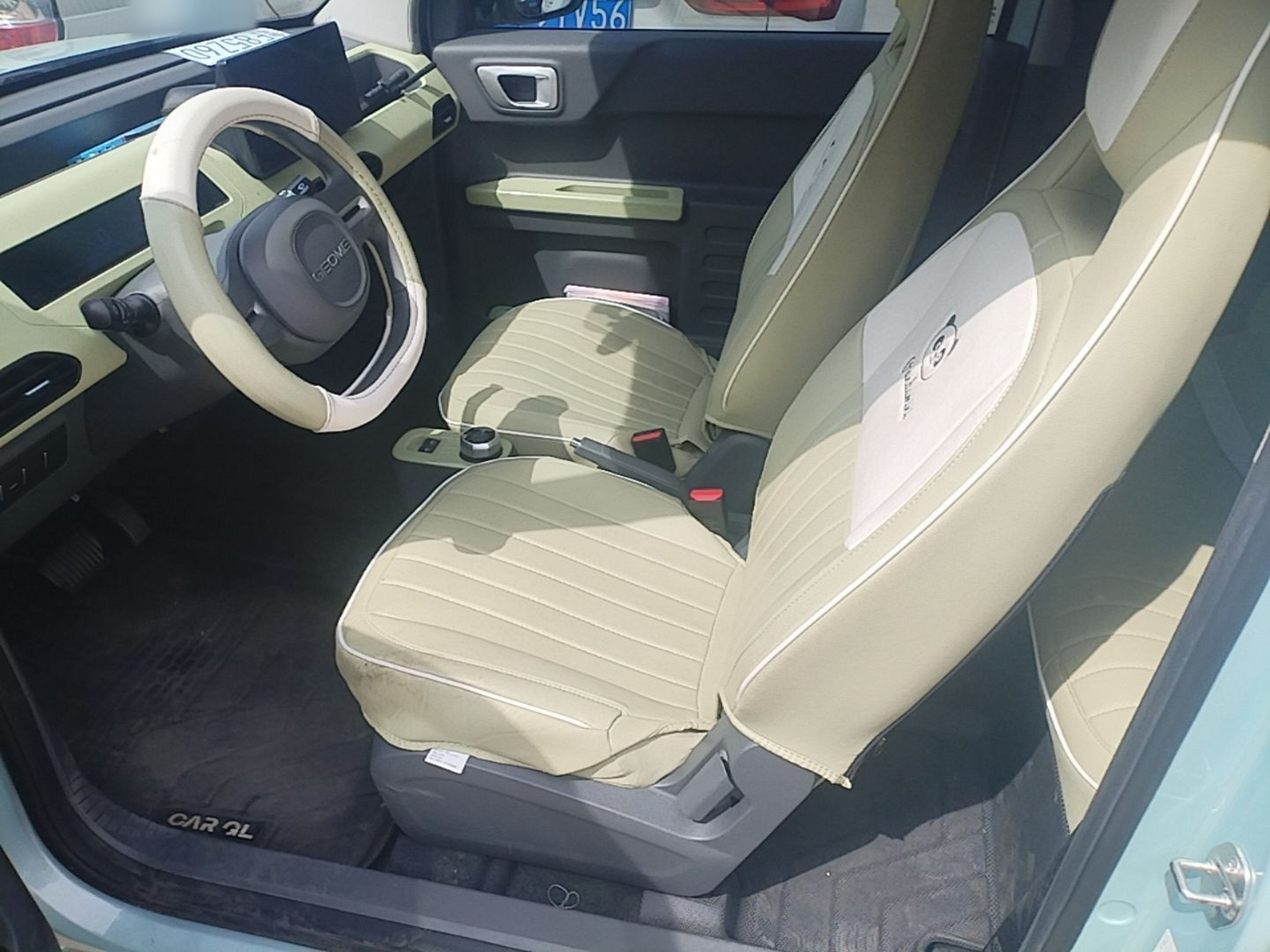 Interior delantero