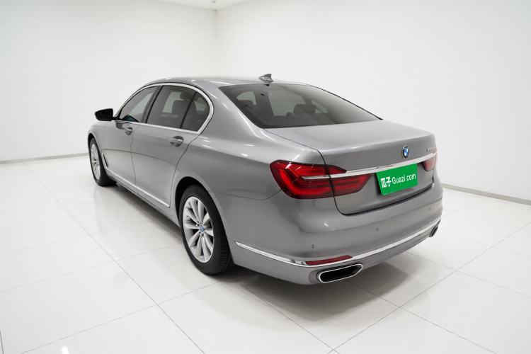 Used BMW 7 Series 2016 730Li Leading Model Exterior 3