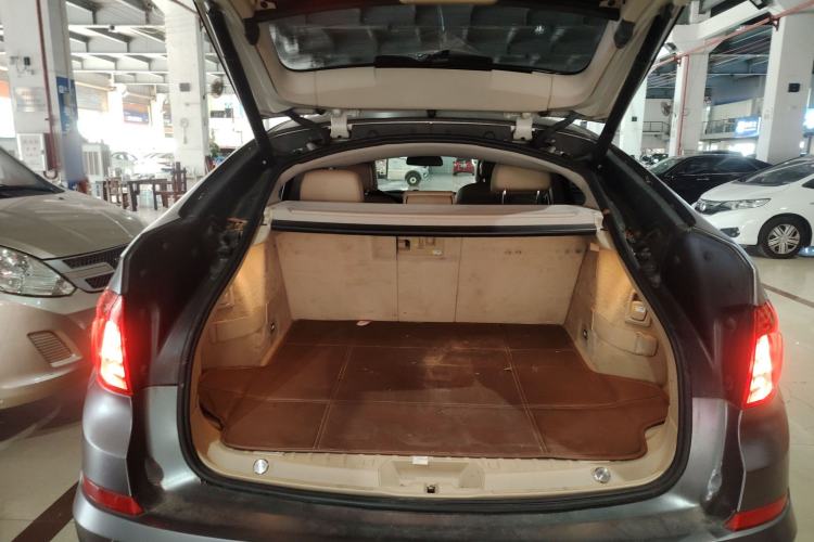 Used BMW 5 Series GT 2013 535i Elegant Edition
