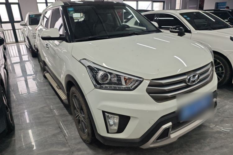 Used Hyundai ix25 2015 1.6L Automatic Two-Wheel-Drive Deluxe DLX Model