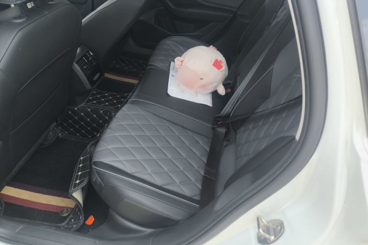 Used Volkswagen Sagitar 2023 280TSI DSG Excellence Edition Left Rear Seat