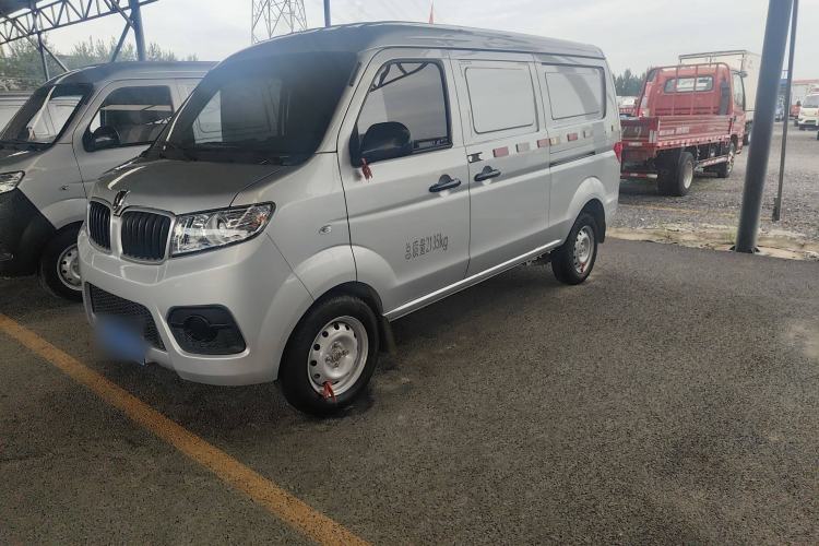 Used Jinbei Hiace X30 2023 1.5L Super-Enjoyment Van 2/5 Seats Non-Air-Conditioned Version SWC15M