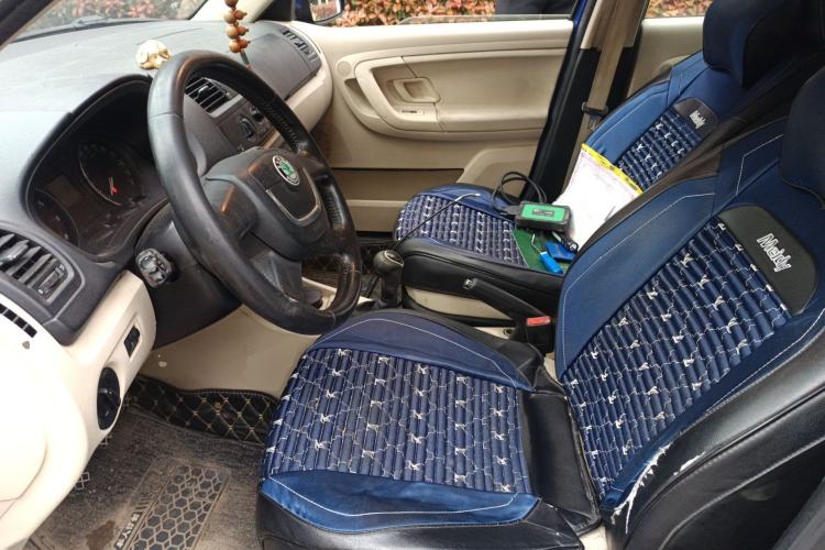 Used Skoda Fabia 2012 1.4L Manual Crystal Edition
