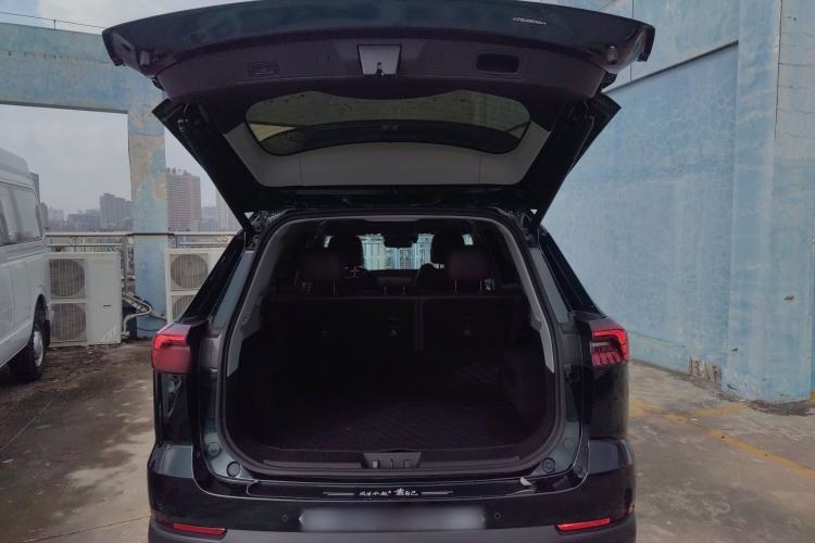 Used Chery Tiggo 8 PRO 2022 390T Two-Wheel Drive Vast Edition 5 Seats