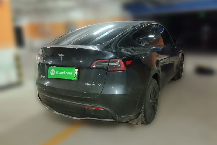 Used Tesla Model Y 2024 Long-Range All-Wheel-Drive Version
