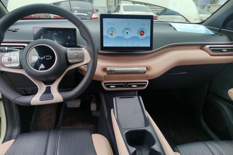 Used BYD Seagull 2025 305km Active Version Center Console