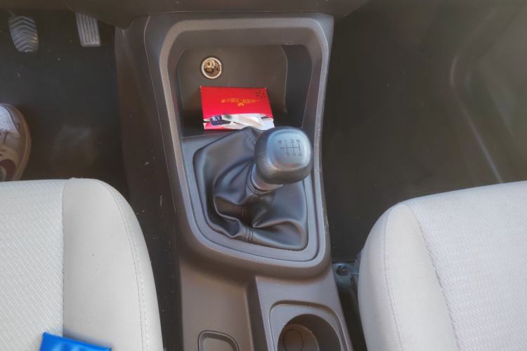 Used Wuling Hongguang V 2021 1.5L Jingqu Edition Enclosed-Window Vehicle LAR Gear Lever