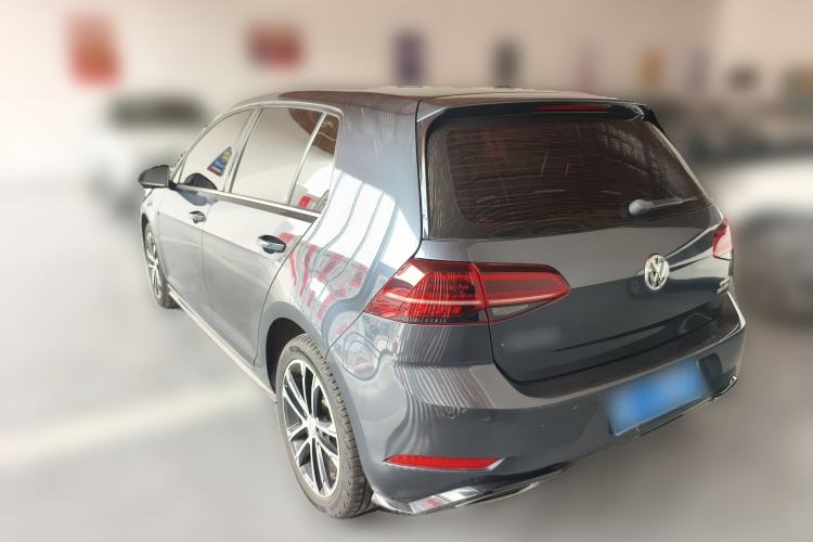 Used Volkswagen Golf 2018 280TSI Automatic R-Line Model Rear Left 45 Deg