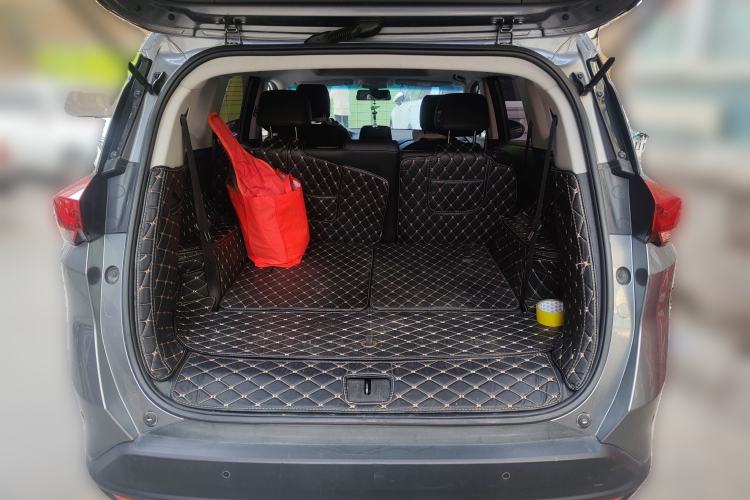 Used Chevrolet Orlando 2019 Redline 530T Automatic Enjoyment Version (5+2 Seating) China VI
