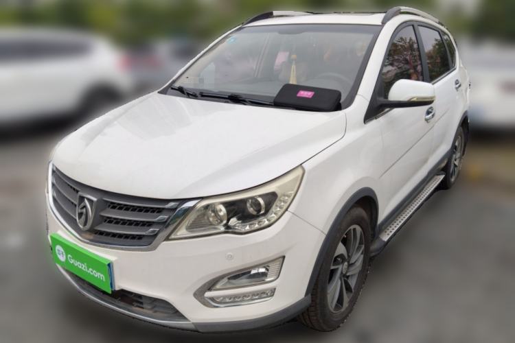 Used Baojun 560 2016 1.8L Manual Luxury Edition