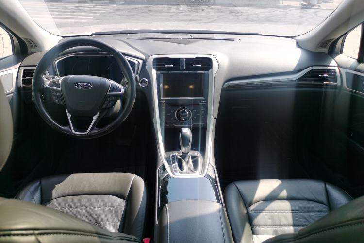 Used Ford Mondeo 2013 2.0L GTDi240 Flagship Edition
