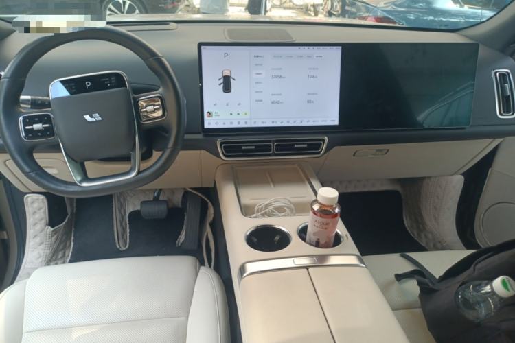 Used Li Auto L8 2023 Pro Model