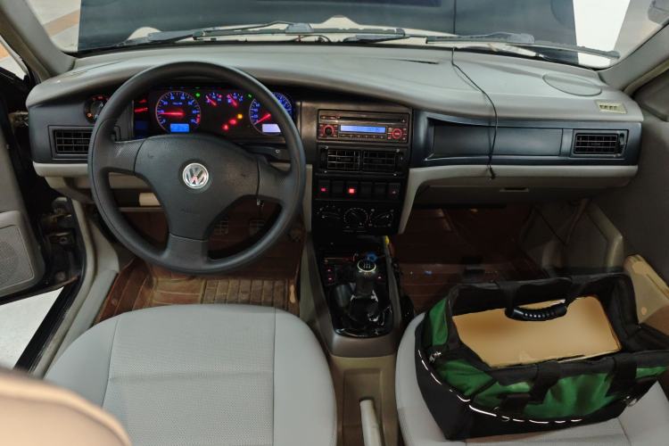 Used Volkswagen Santana Vista 2008 1.8L Manual Sishang Model