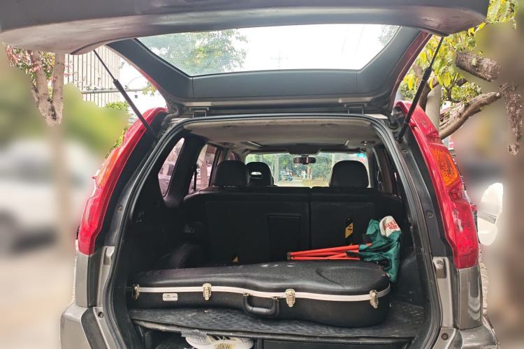 Used Nissan X-Trail 2010 2.5L CVT Luxury Edition 4WD