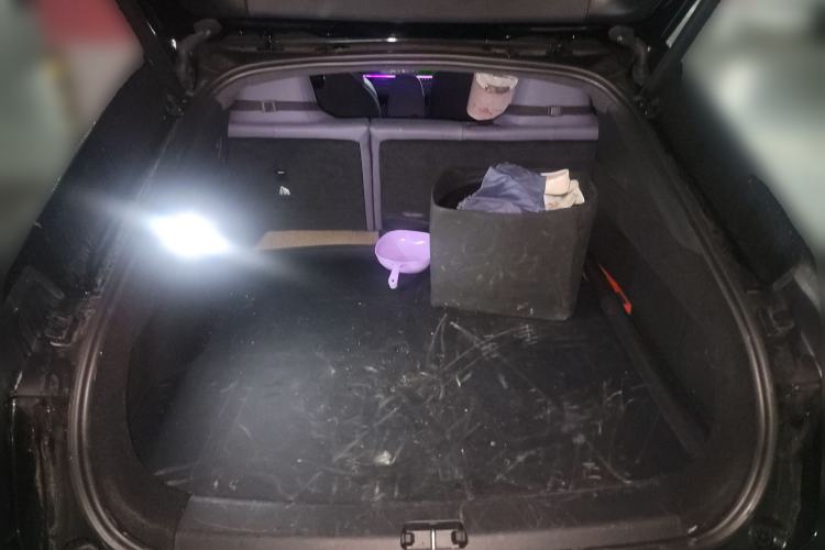 Used Jiyue 07 2024 Long-Range Version Trunk