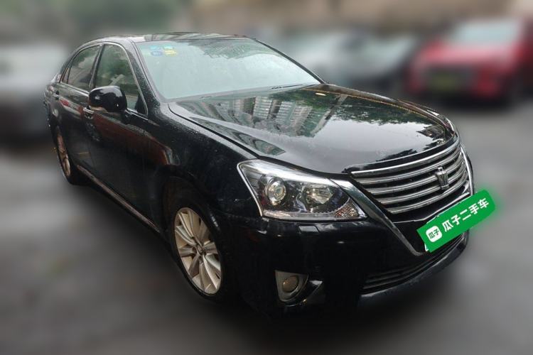 Used Toyota Crown 2012 2.5L Royal Leather Edition