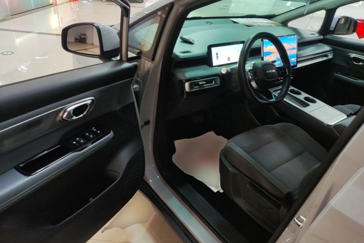 Used AION Y 2023 Younger Driver Seat