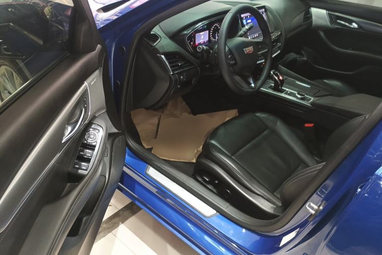 Used Cadillac CT5 2021 28T Luxury Model Driver Seat