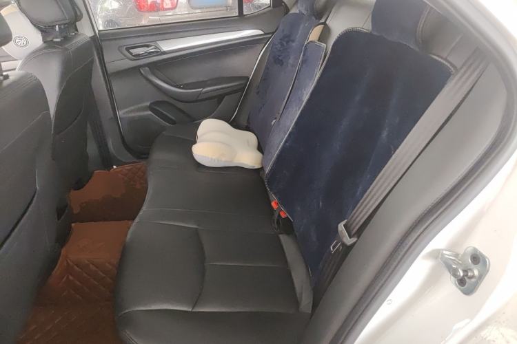 Used Roewe 360 2017 1.5L Automatic Luxury Edition
