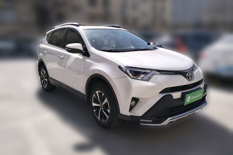 Used Toyota RAV4 2016 2.0L CVT Two-Wheel Drive Comfort Edition China V Standard
