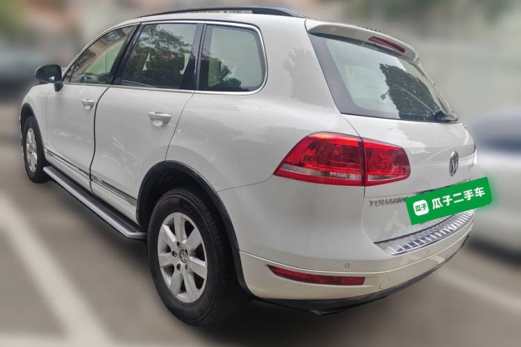 Used Volkswagen Touareg 2014 3.0 TSI New Edition Rear Left 45 Deg