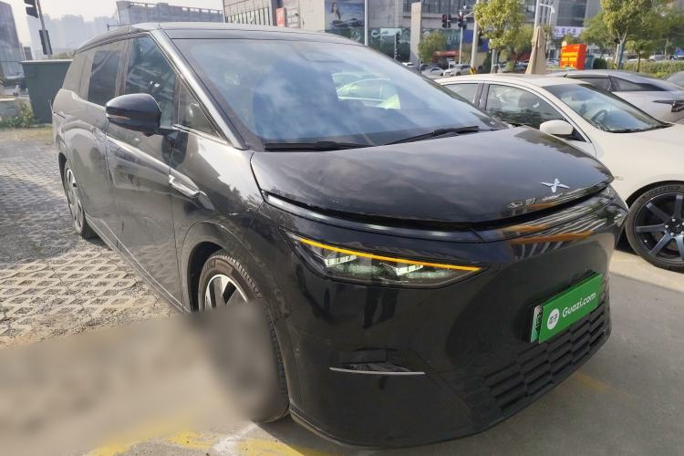 Used XPeng X9 2024 702 Ultra-Long Range Max