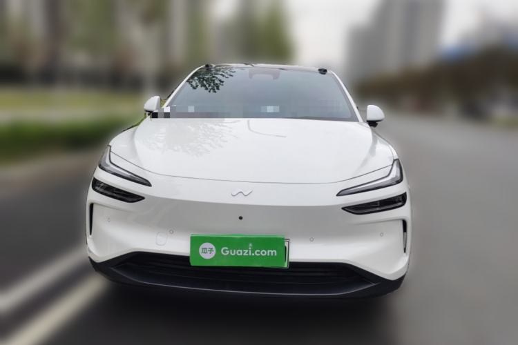 Used ONVO L60 2024 60 kWh Rear-Drive Version