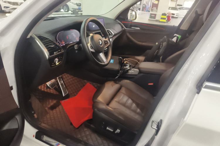 Used BMW X3 2020 xDrive30i Luxury Model with M Sport Package
