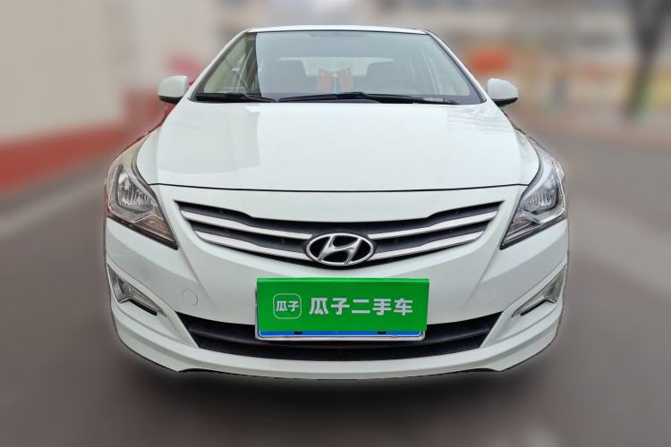 Used Hyundai Verna (older generation) 2014 1.4L Manual Smart GLS Trim