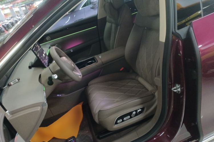 Used Hima Stelato S9 2025 Extended-Range Ultra Left Front Seat