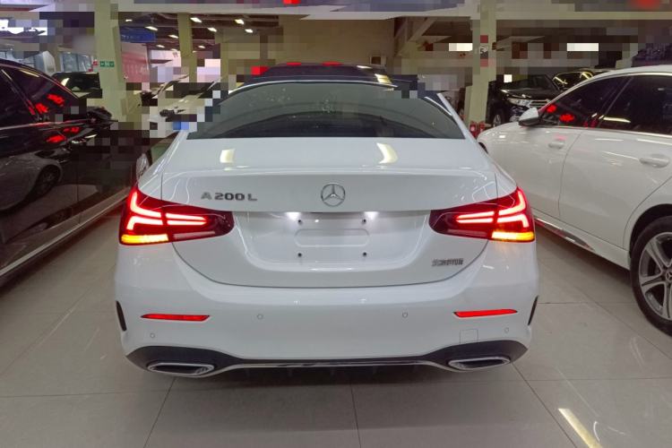 Used Mercedes-Benz A-Class 2021 A 200 L Sport Sedan Fashion Model
