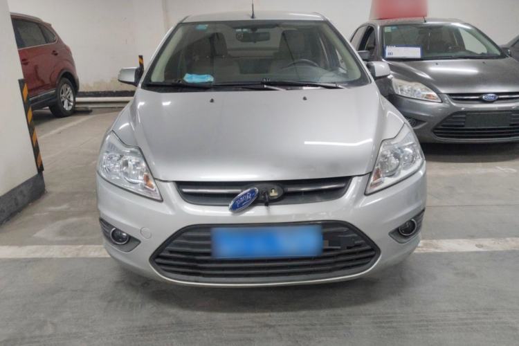Used Ford Focus 2013 Sedan Classic 1.8L Manual Base Model Front