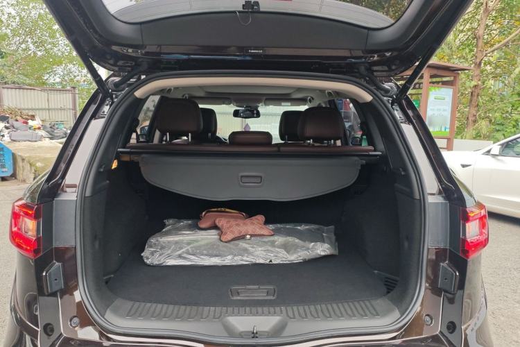 Used Renault Koleos 2017 2.5L Four-Wheel Drive Ultimate Edition
