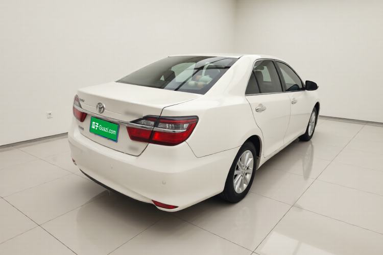 Used Toyota Camry 2016 2.0G 10th Anniversary Leading Edition Rear Right 45 Deg